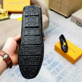 Picture of Louis Vuitton Shoes _SKULVsz38-45mnf021911932